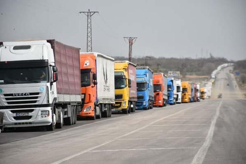 TIR şoförlerinin kaçak göçmen sorunu