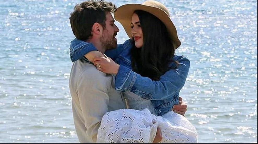 Özgü Kaya ve Berker Güven’in uyumu dikkat çekti