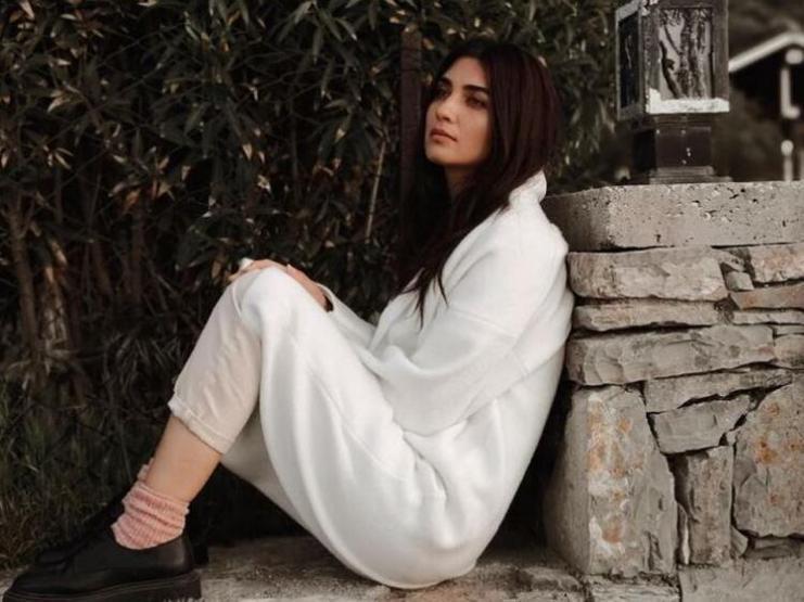 Tuba Büyüküstünün son paylaşımı kafaları karıştırdı