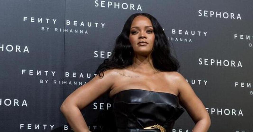 Rihanna’nın cesur hamilelik pozları dikkat çekti