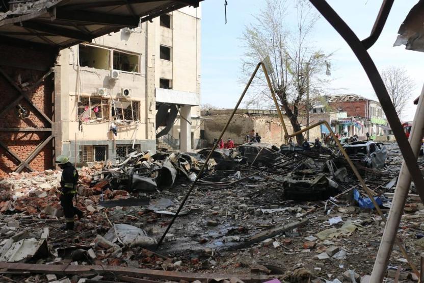 Yeni savaş stratejisi: Ukrayna Rus annelere ceset fotoğrafları yolluyor