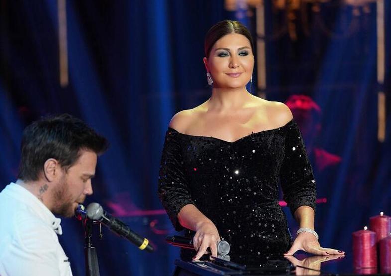 Ebru Gündeş ve Sibel Canın kazanacağı para dudak uçuklattı