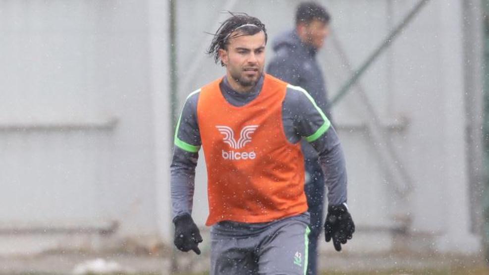 Son dakika... Beşiktaşta gidecekler ve gelecekler