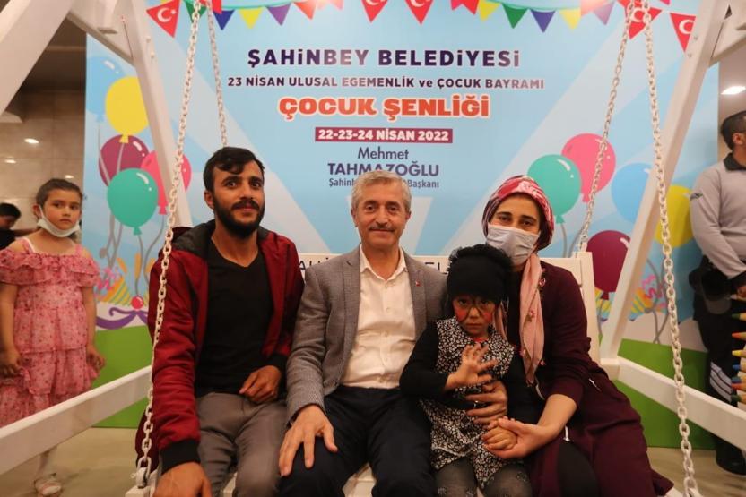 Pitbull saldırısına uğrayan Asiyeye 23 Nisan sürprizi Son hali görüntülendi