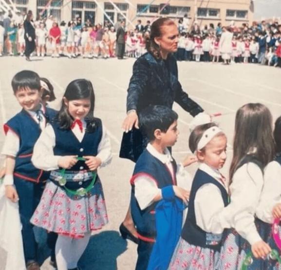 Koray Avcının çocukluk fotoğrafı şaşırttı