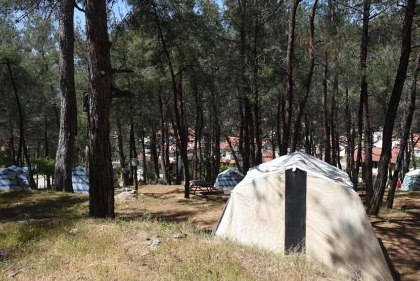 Egenin turistik ilçelerinde kamp fiyatları 60 TLden başlıyor