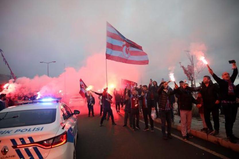 Son dakika... Şampiyonlukla hem Trabzonspor hem kent kazandı