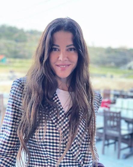 Başak Dizerden Anneler Gününe özel paylaşım