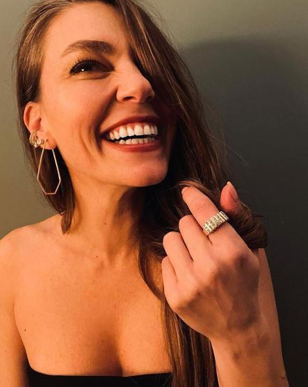 Aslı Enver yeni yaşını teknede kutladı