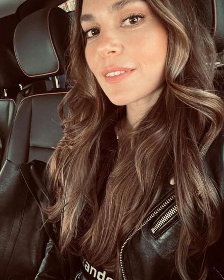 Aslı Enver yeni yaşını teknede kutladı
