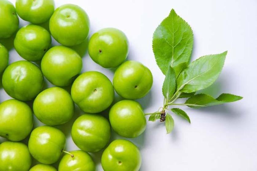 Yaz meyvelerinin gözdesi yeşil eriğin sağlığa faydaları