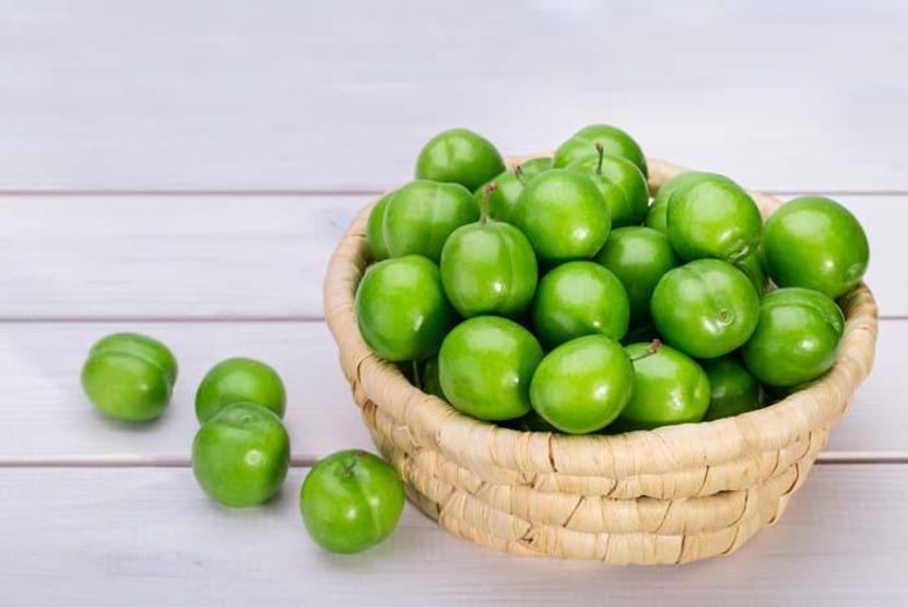 Yaz meyvelerinin gözdesi yeşil eriğin sağlığa faydaları