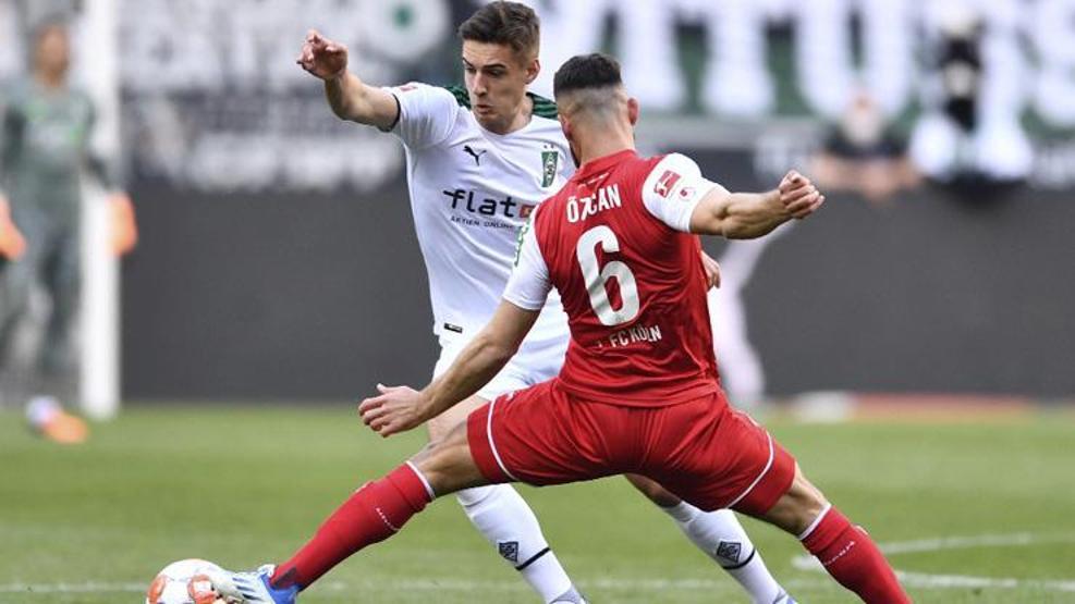 Son dakika... Üç büyüklere Salih Özcan transferinde kötü haber