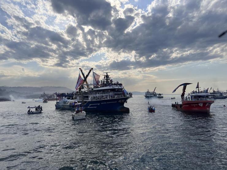 Faroz Limanında muhteşem şampiyonluk coşkusu