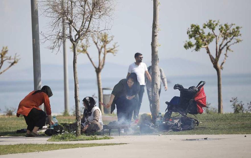 İstanbullular kendilerini sahile attı