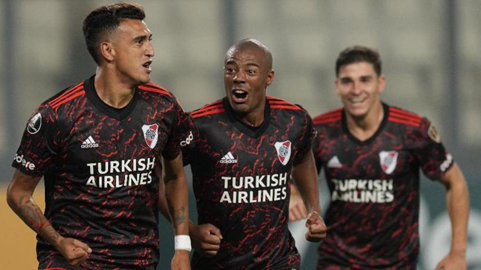 Son dakika... Nicolas De la Cruz bedava Fenerbahçeye