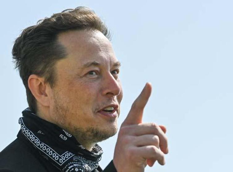 Elon Musk, Twitter’ı almaktan vazgeçebilir
