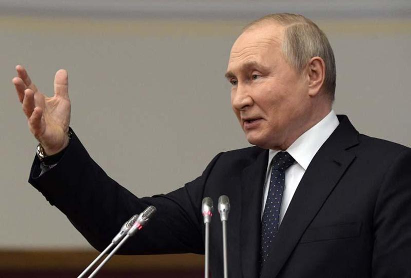 Yine aynı hareketi yaptı: Putin kanser mi