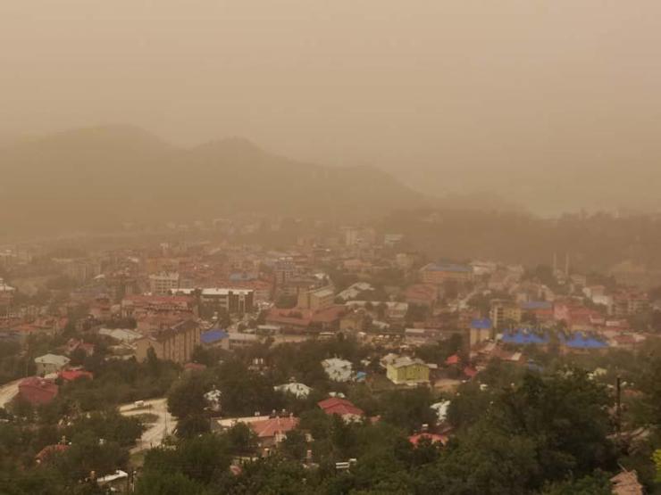 Doğu ve Güneydoğuda toz taşınımı etkili oldu