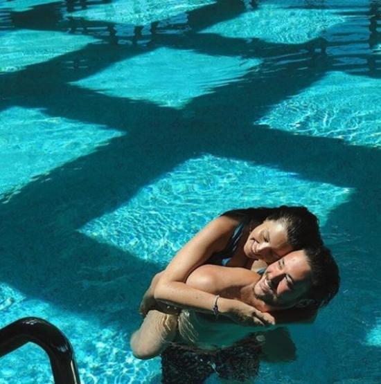 Pelin Akil ve Anıl Altanın tatil keyfi