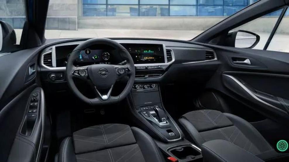 Opel Grandland Türkiye fiyatı açıklandı İşte özellikleri...