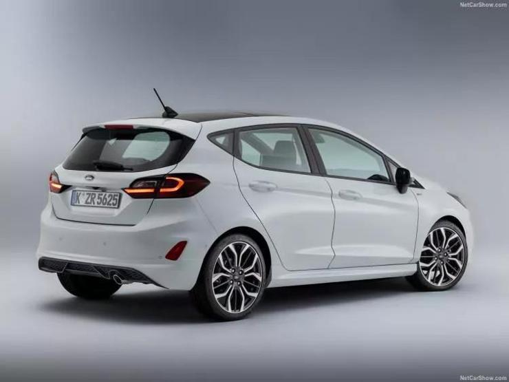 Opel Grandland Türkiye fiyatı açıklandı İşte özellikleri...