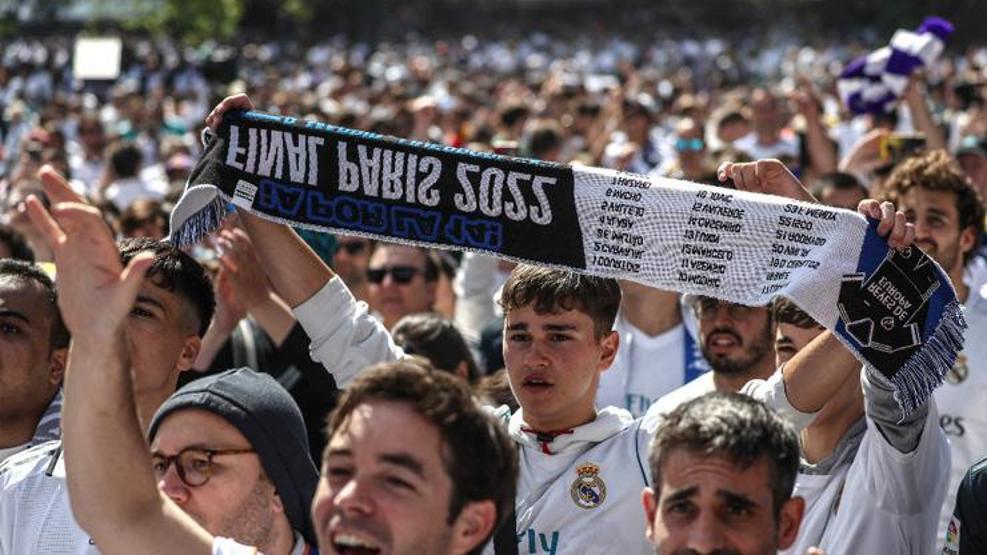 Son dakika... Şampiyonlar Ligi finali öncesi Pariste futbol bayramı