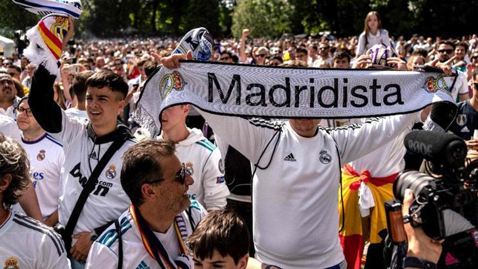 Son dakika... Şampiyonlar Ligi finali öncesi Pariste futbol bayramı
