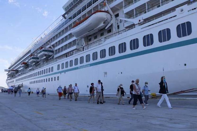 Çanakkaleye 45 kruvaziyerle 15 bin turist geliyor