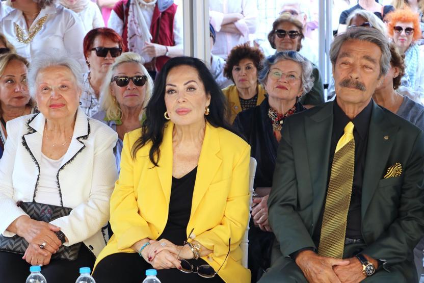 Türkan Şoray ve Kadir İnanır yıllar sonra bir arada