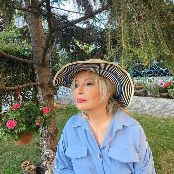 Emel Sayının Cüneyt Arkın anısı: İyi ki vurmuşum