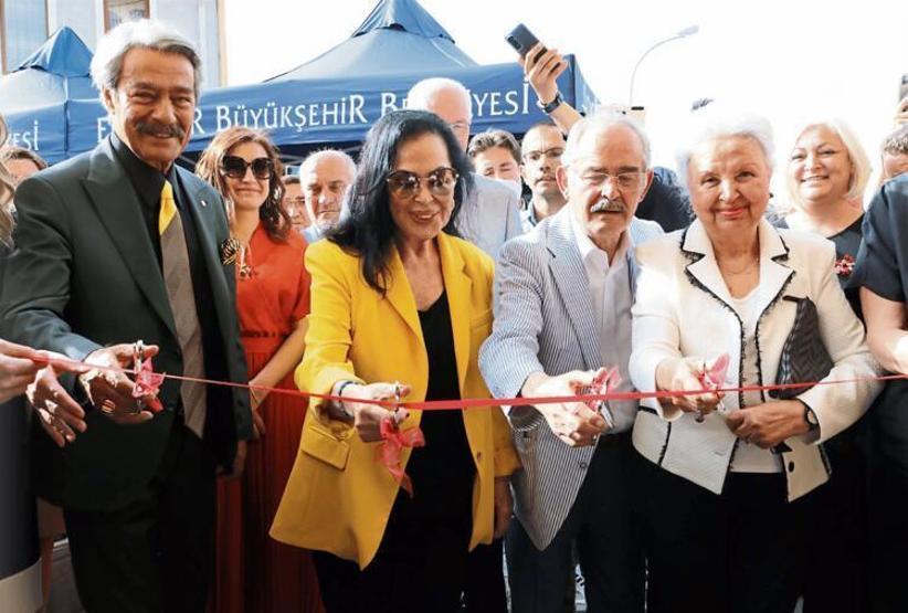 Kadir İnanır: Biz Türkan Şorayla hiç ayrılmadık ki