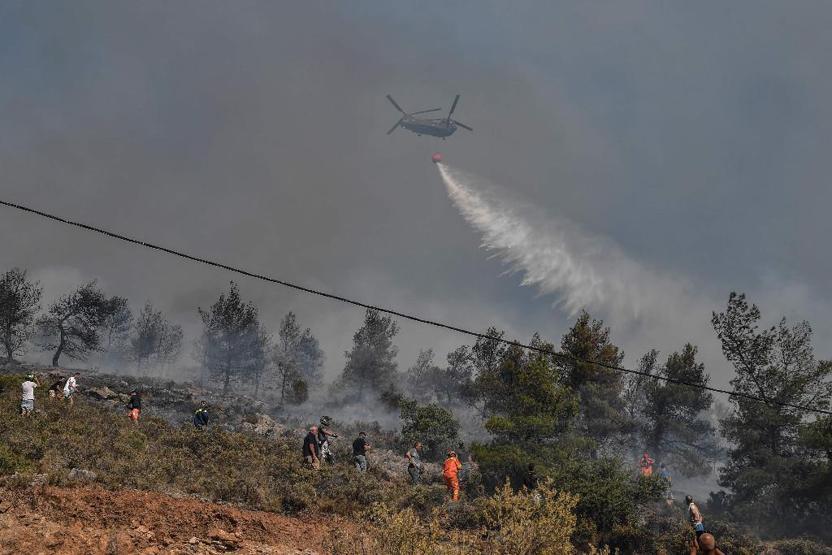 Yunanistanda bir günde 61 orman yangını