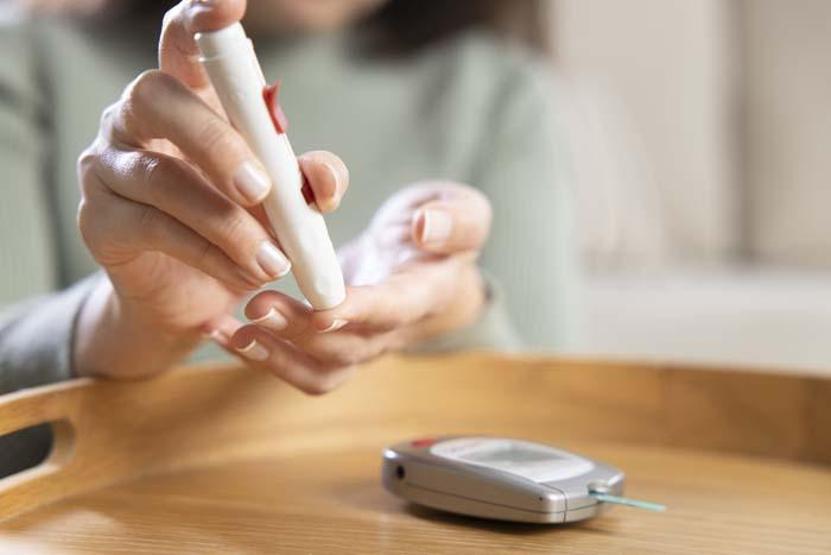 Şekerin vücuda verdiği 50 zarar Şeker tüketildiğinde vücutta neler oluyor İşte şekerin tetiklediği hastalıklar Dr. Fevzi Özgönül yazdı...