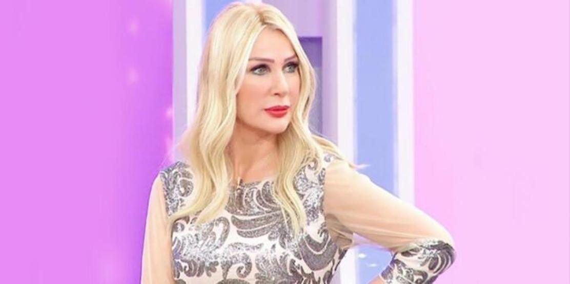 Seda Sayan’ı bando takımı karşıladı