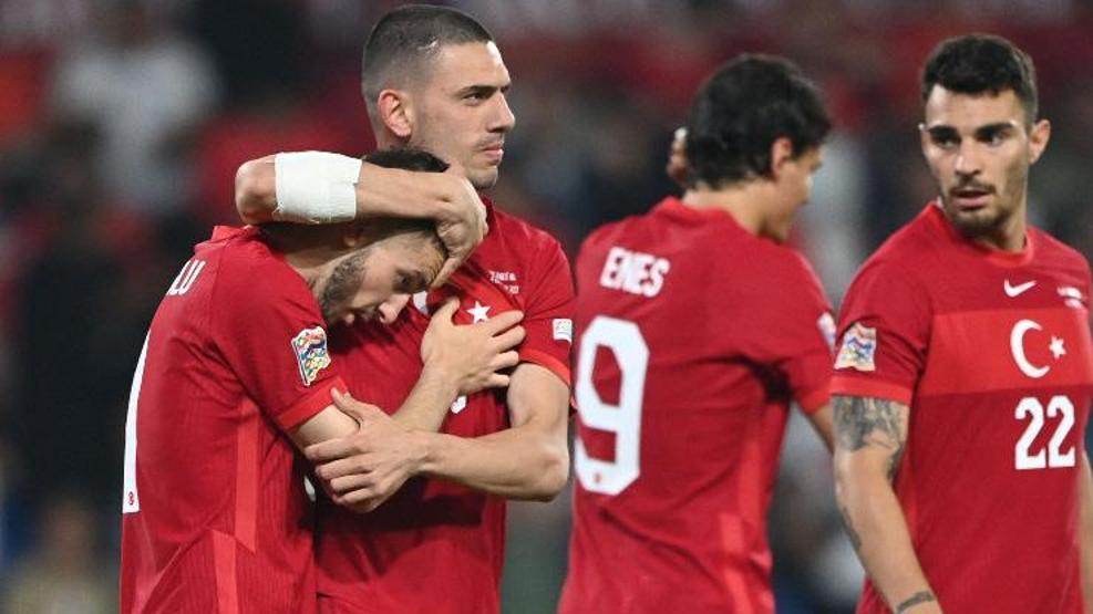 Son dakika... Beşiktaş ve Galatasaray Halil Dervişoğlu için yarışıyor