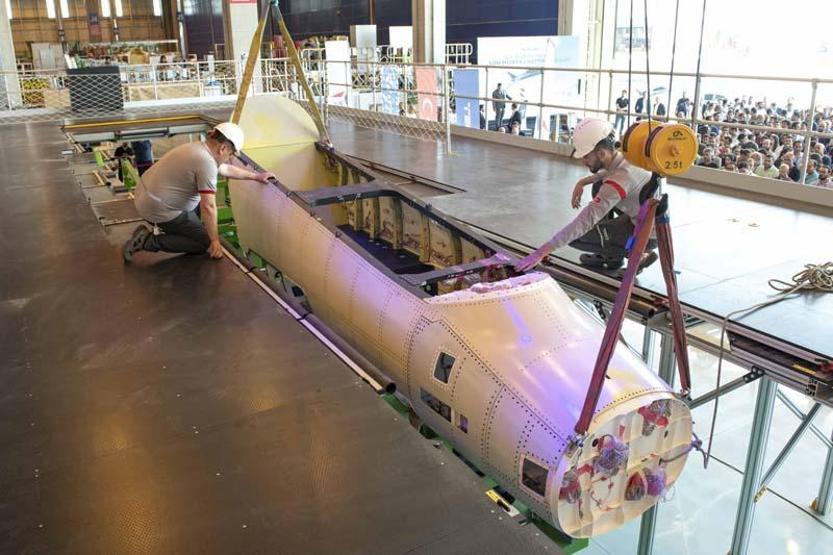 HÜRJET projesinde önemli gelişme: Üretilen ilk ön gövde montaj hattına taşındı