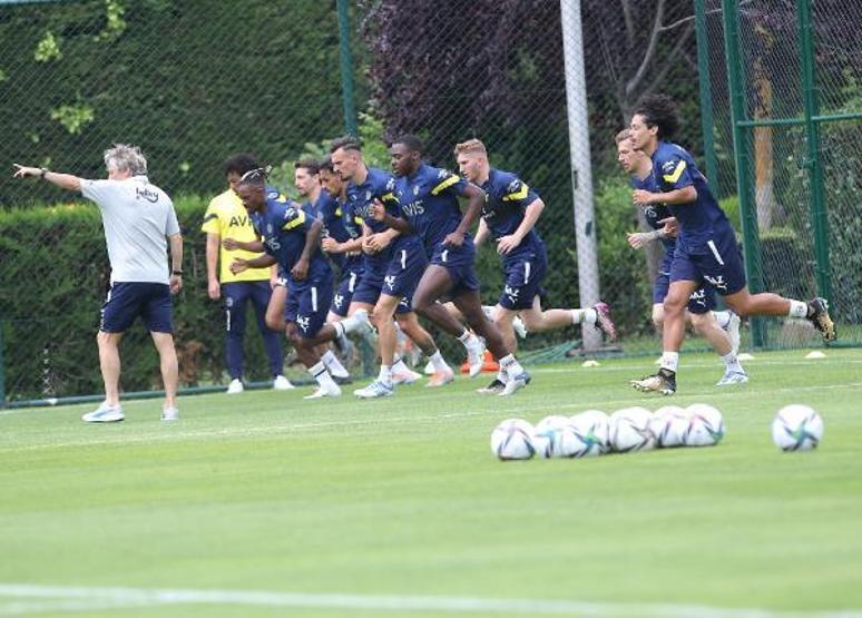 Son dakika... Fenerbahçe Jesus yönetiminde sahaya indi