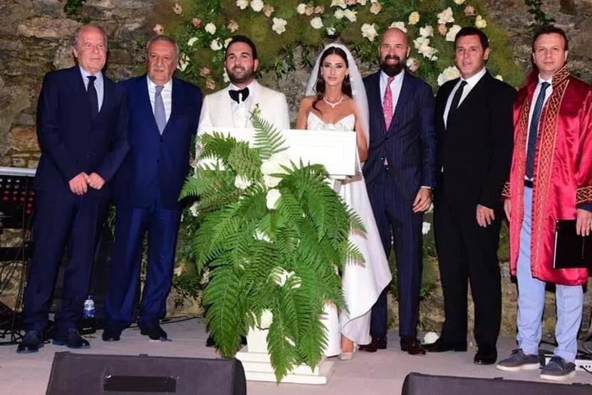 Okan Turan ve Katre Yırtıcı evlendi