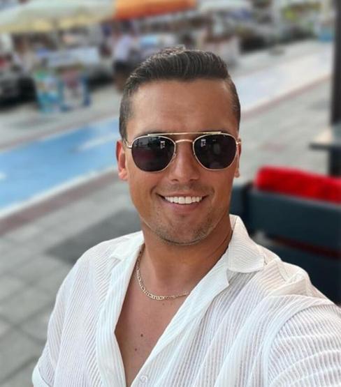 Lenfoma kanserine yakalanınca oyunculuğu bırakmıştı... İşte Boğaç Aksoyun yeni işi