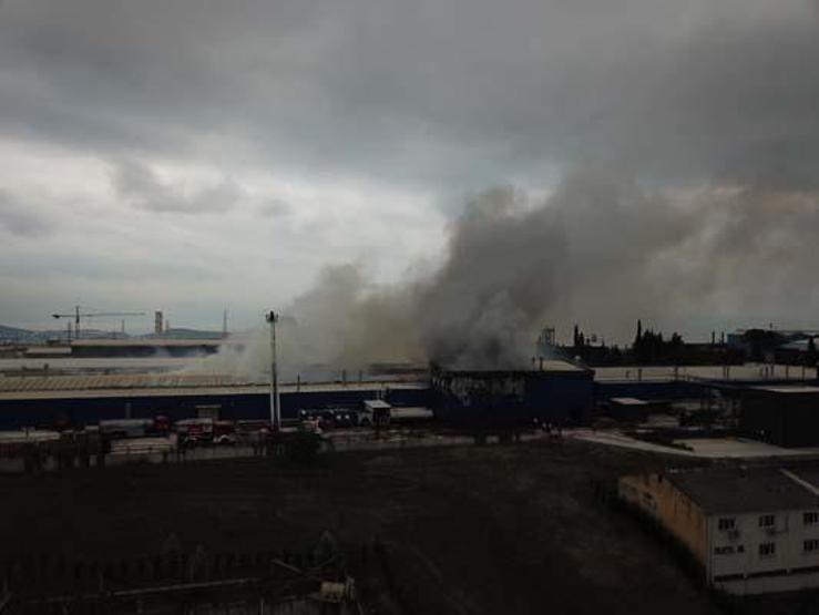 Kocaeli’de ilaç fabrikasında yangın