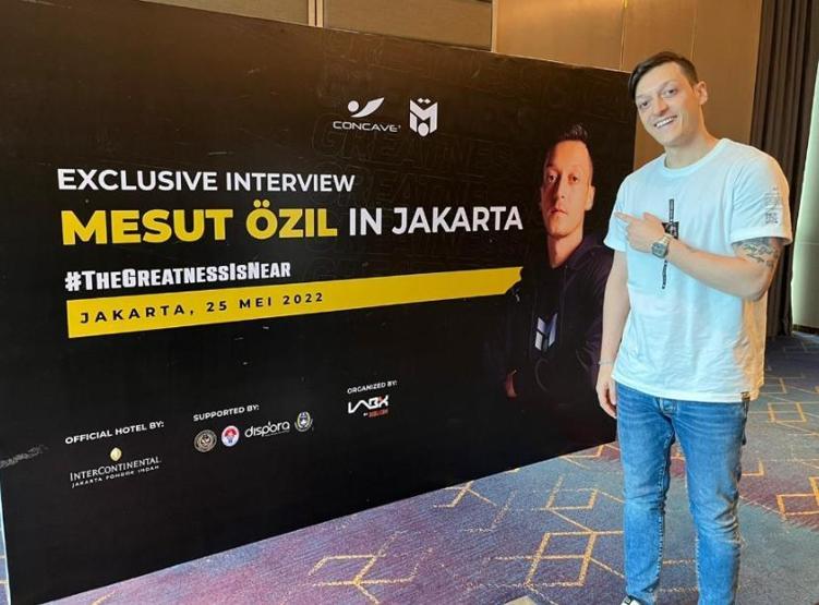 Mesut Özil Fenerbahçeyi takipten çıkardı Kim Min Jae ve Arda Gülere teklif var İşte Fenerbahçe transfer haberleri