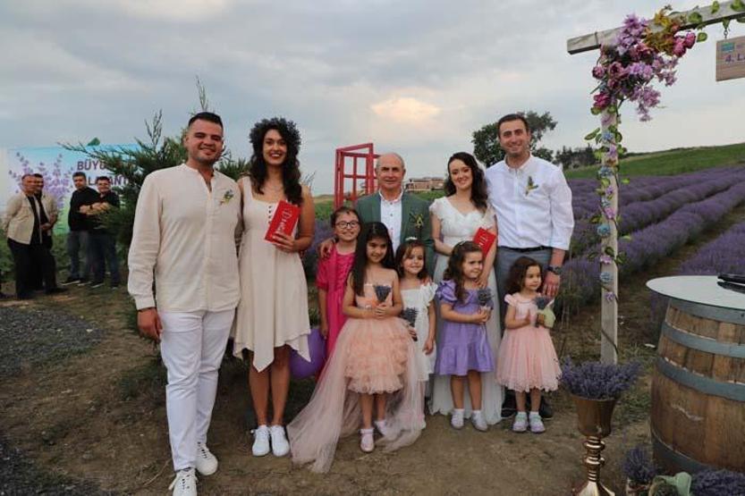 Ezgi ve Gökçen 4’üncü Lavanta Hasat Şenliği’nde evlendi