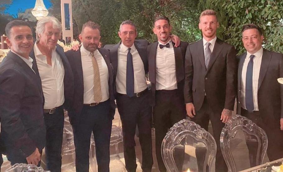 Dimitris Pelkas ile Kiveli Marda çiftinin düğününe damga vuran görüntüler