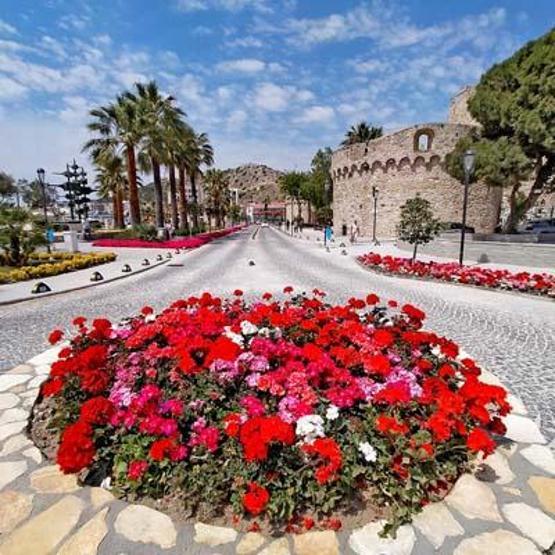Bayramda Çeşme 1 milyon turist ağırlayacak