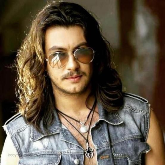 Barış Akarsu, Merhaba filminin ilk fragmanı yayınlandı