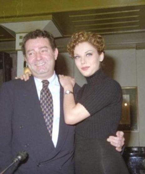 Beste Açar 3 aylık sevgilisi Evren Bölek ile nikah masasına oturdu