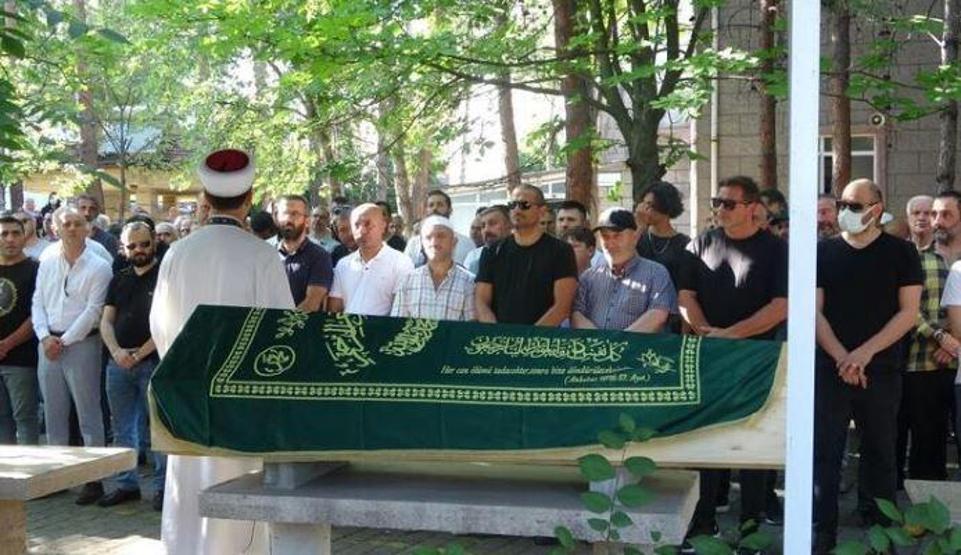 Oyuncu Nihat Altınkaya’nın acı günü
