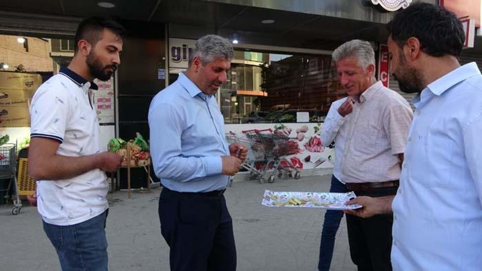Kanser hastalığına iyi geldiği tespit edilen uçkun bitkisinin turşusu yapıldı