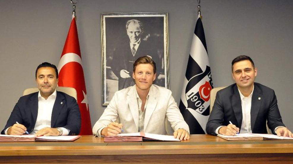 Beşiktaşın golcüsü Weghorst petrol kralı çıktı